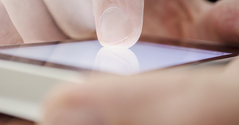 G DATA Mobile Internet Security für mehr Sicherheit unterwegs Touchscreen des Smartphones